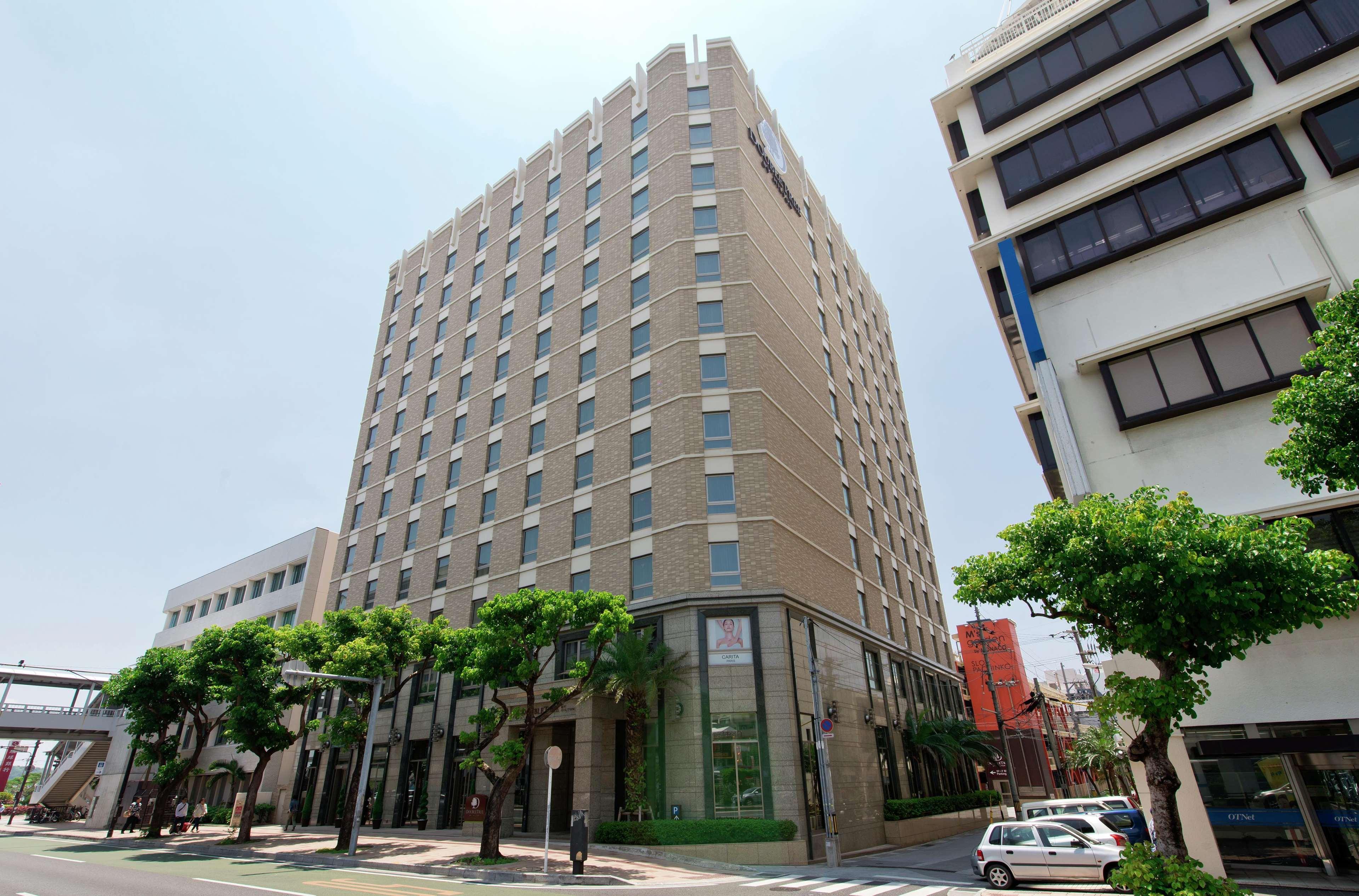 Hotel Doubletree By Hilton Naha Exterior foto
