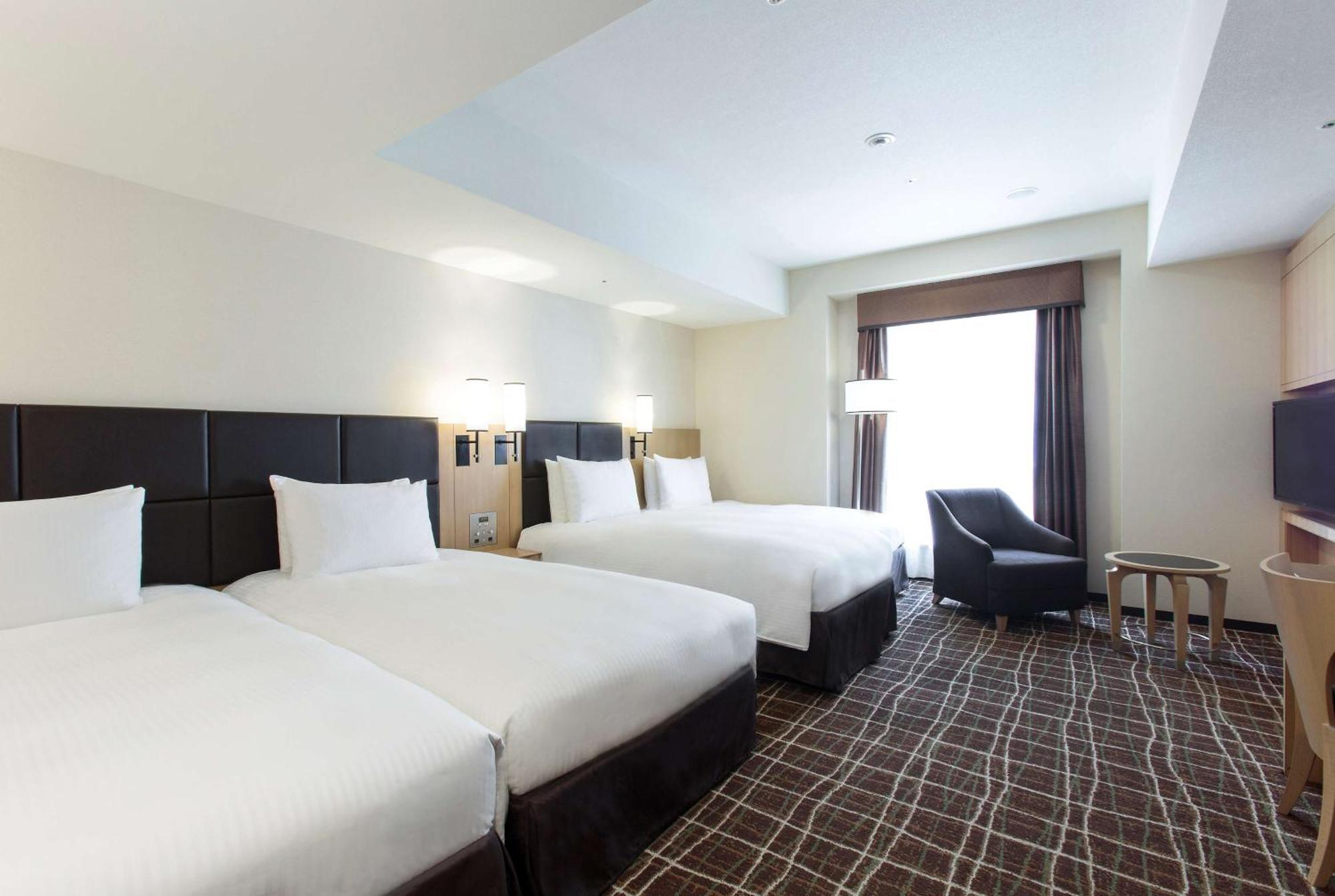 Hotel Doubletree By Hilton Naha Exterior foto